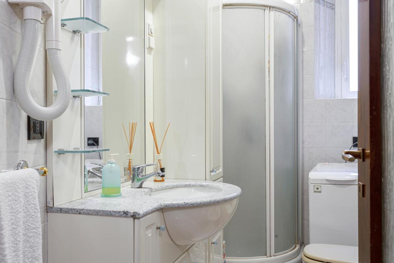 Your Cozy Home In Milan - Via Rovereto Buitenkant foto