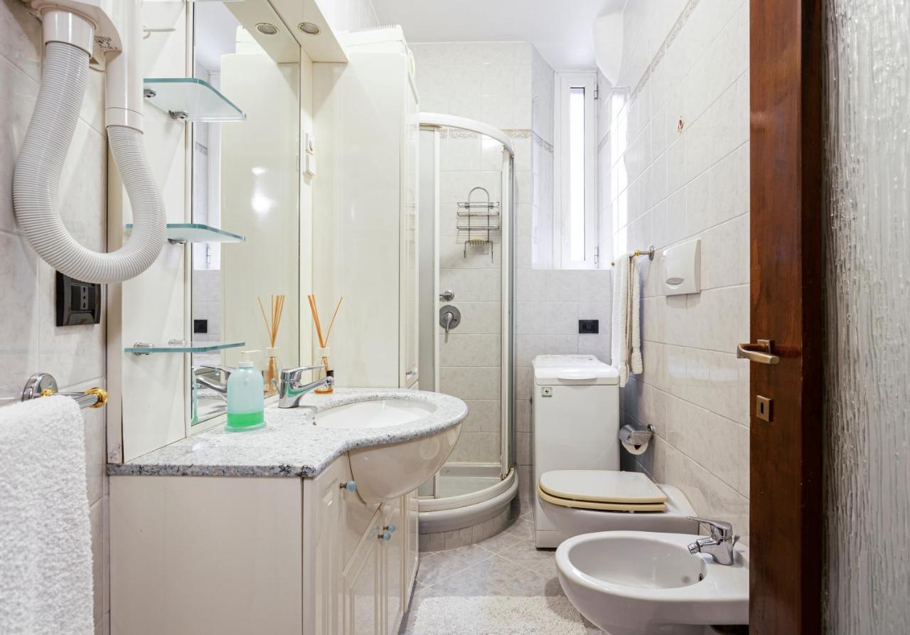Your Cozy Home In Milan - Via Rovereto Buitenkant foto